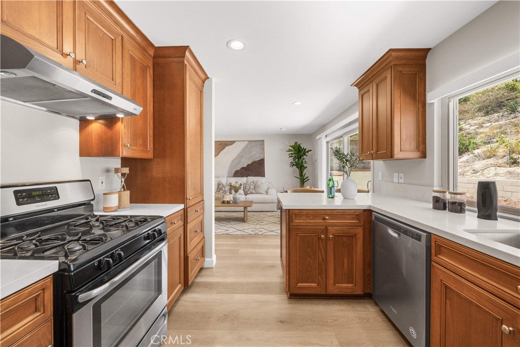 23992 Via La Coruna, Mission Viejo CA 92691 - Photo 23