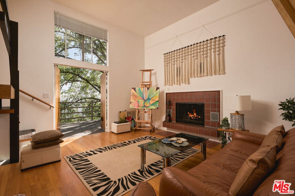 395 Loma Media Road