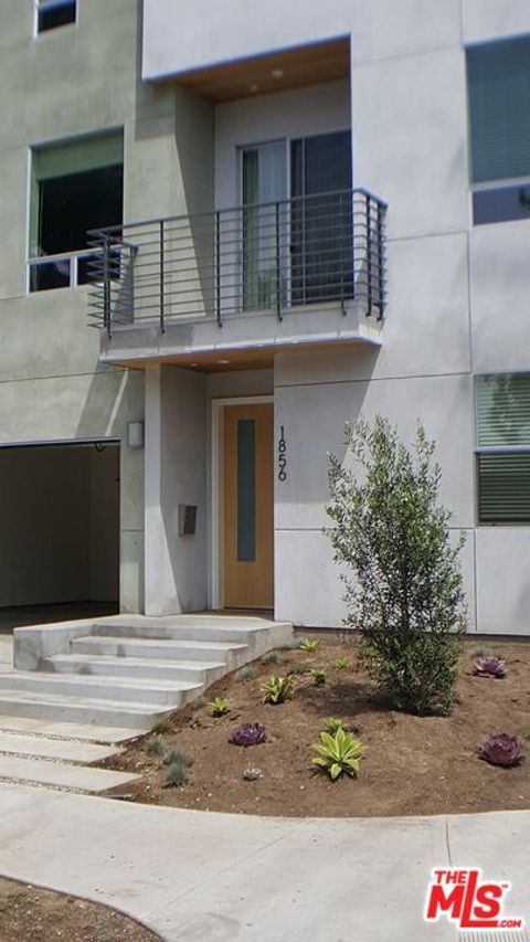 Photo of 11733 Missouri, West Los Angeles, CA 90025 (MLS # 25616123)