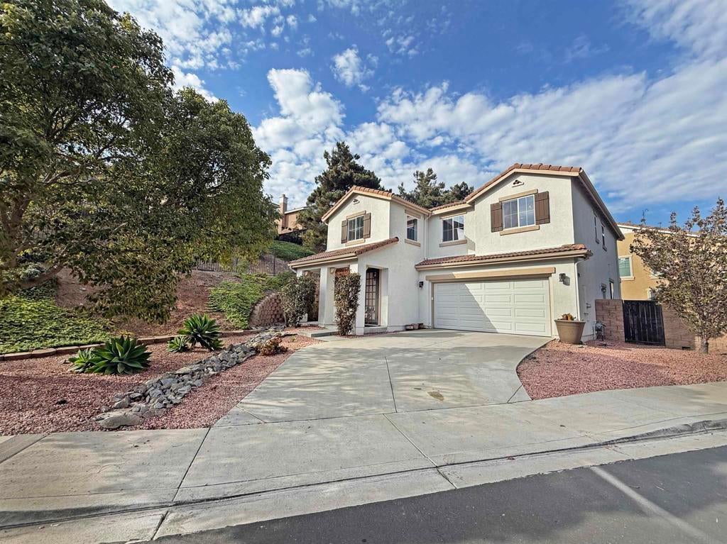 748 Kirkwall Dr DR