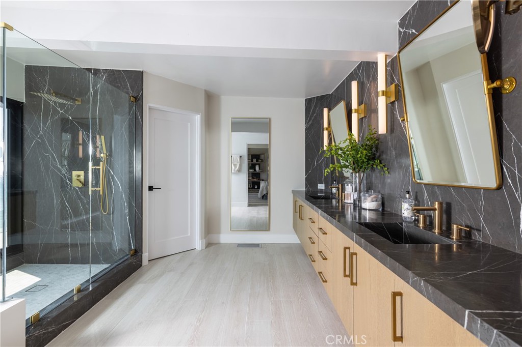 Beach Road Custom (BR) - Residential