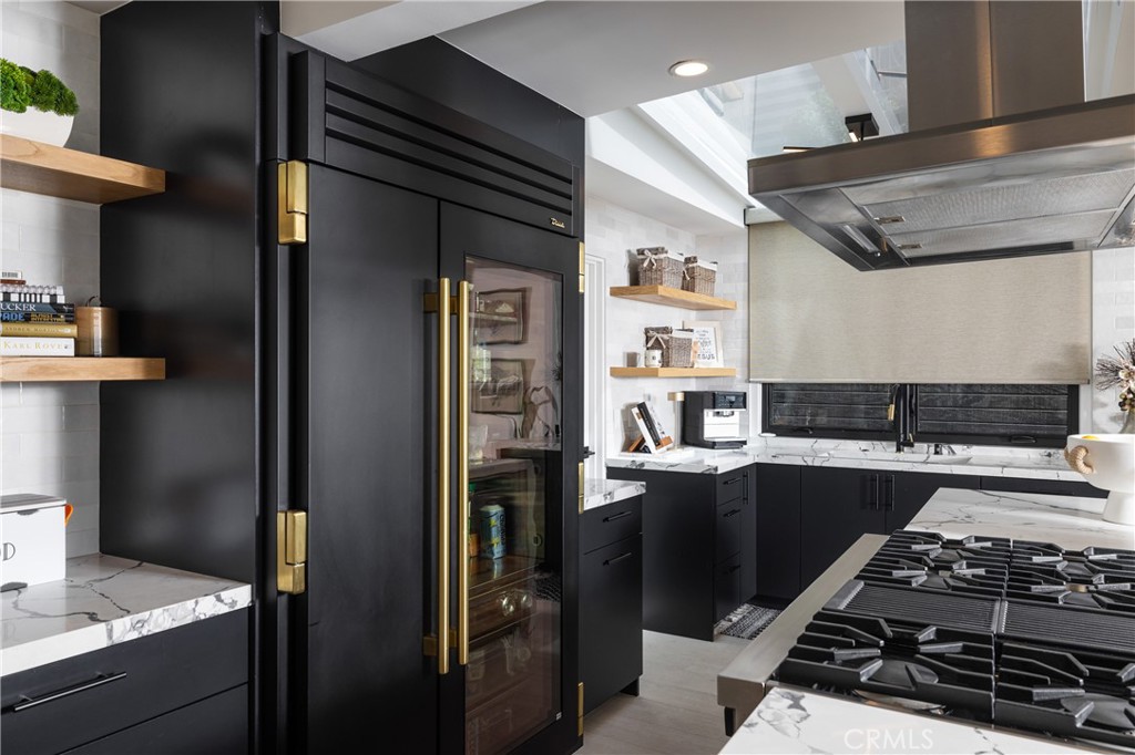 Beach Road Custom (BR) - Residential