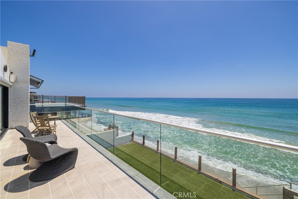 Beach Road Custom (BR) - Residential