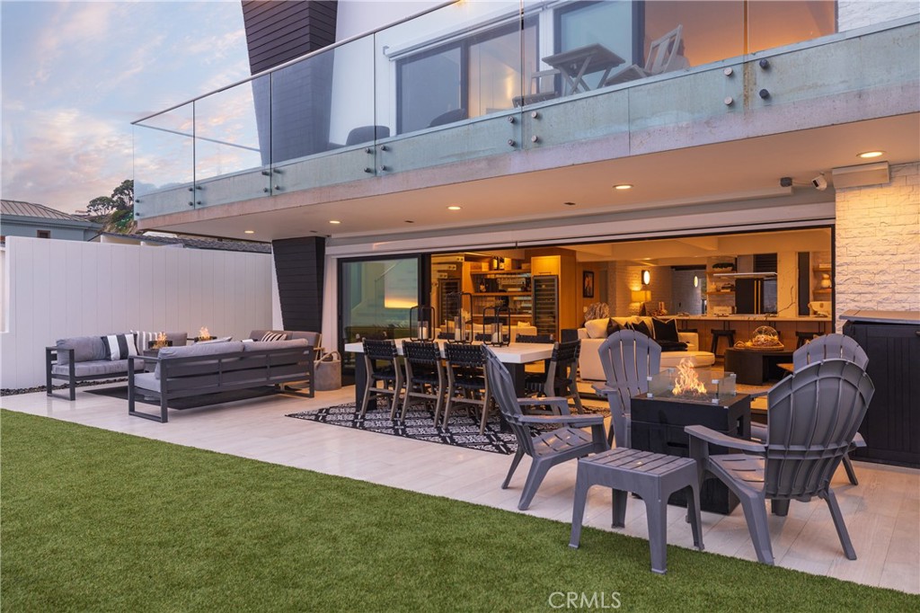 Beach Road Custom (BR) - Residential