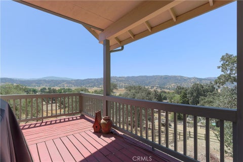 Tiny photo for 24181 Martingale WAY, Tehachapi, CA 93561 (MLS # SR26187628)
