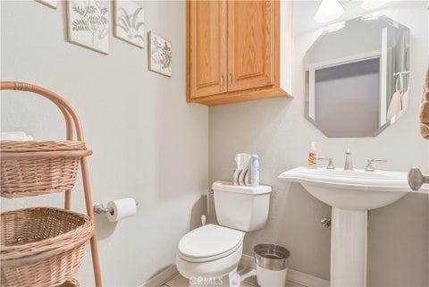 Tiny photo for 24181 Martingale WAY, Tehachapi, CA 93561 (MLS # SR26187628)