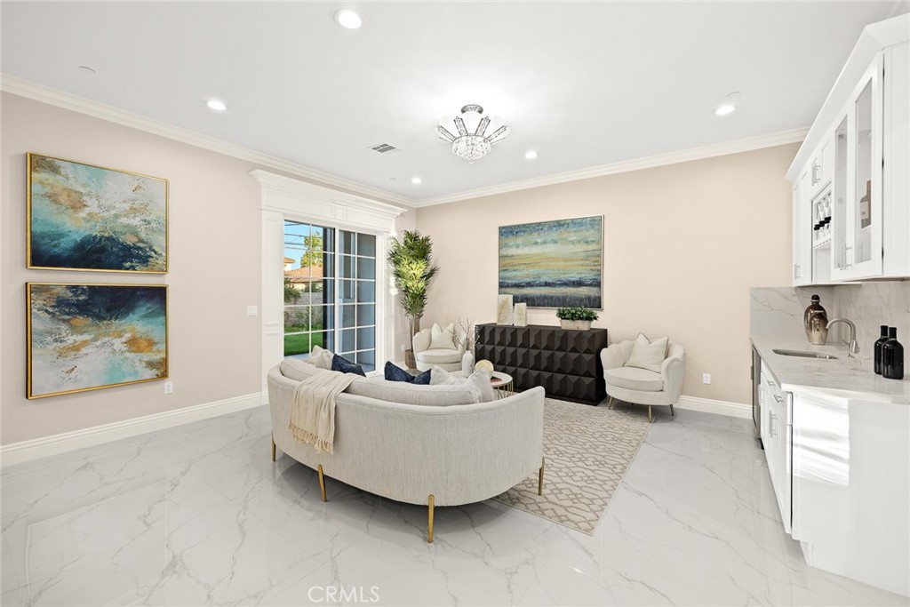 Temple City, California, 91780, United States, 5 Bedrooms Bedrooms, ,6 BathroomsBathrooms,Residential,Active,2011875
