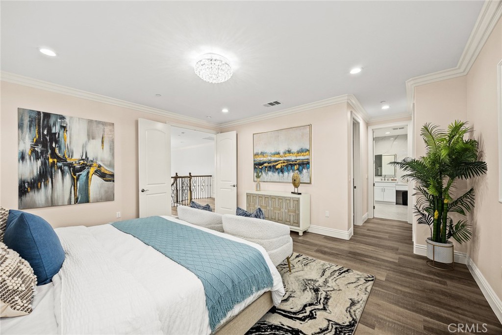 Temple City, California, 91780, United States, 5 Bedrooms Bedrooms, ,6 BathroomsBathrooms,Residential,Active,2011875