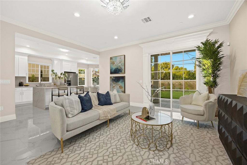 Temple City, California, 91780, United States, 5 Bedrooms Bedrooms, ,6 BathroomsBathrooms,Residential,Active,2011875