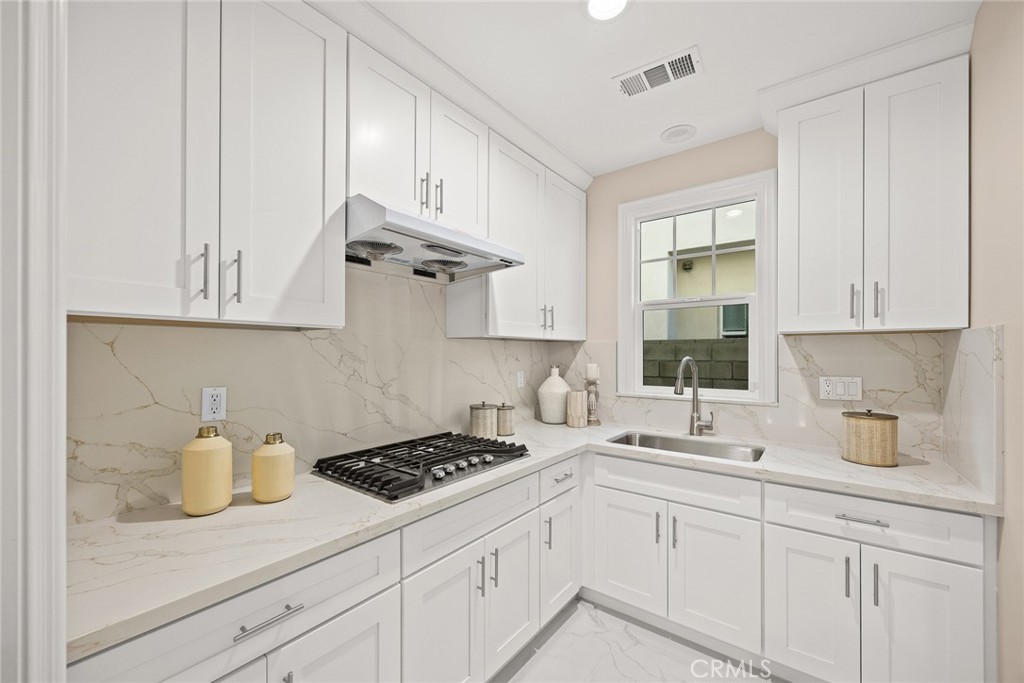 Temple City, California, 91780, United States, 5 Bedrooms Bedrooms, ,6 BathroomsBathrooms,Residential,Active,2011875