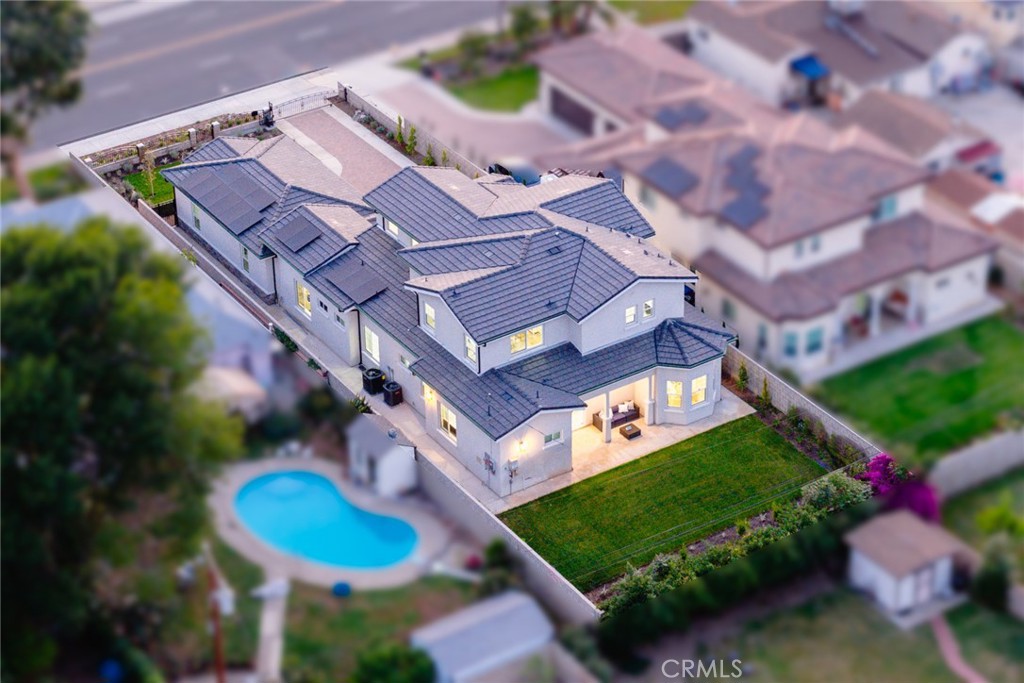 Temple City, California, 91780, United States, 5 Bedrooms Bedrooms, ,6 BathroomsBathrooms,Residential,Active,2011875