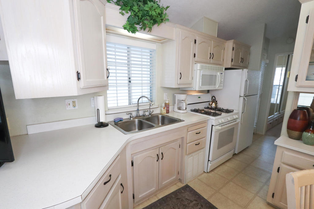 69333 E Palm Canyon Drive 160