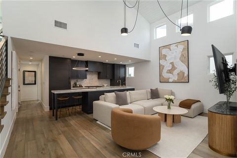 414 1/2 Orchid Avenue Corona Del Mar CA 92625