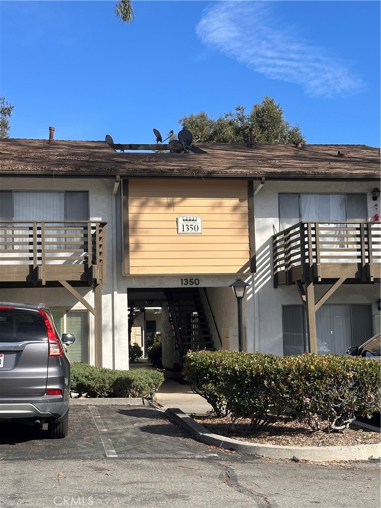 1350 W Lambert Rd 120