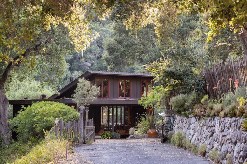 14318 Hitchcock Road