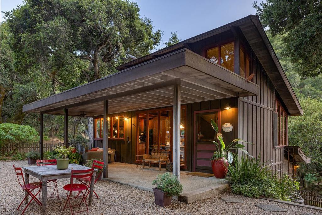 14318 Hitchcock Road