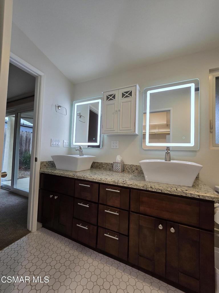 ParkOaks-524 - 1005372 - Residential Lease