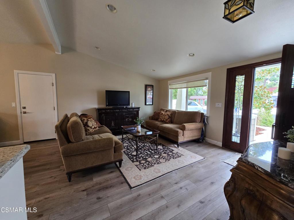 ParkOaks-524 - 1005372 - Residential Lease