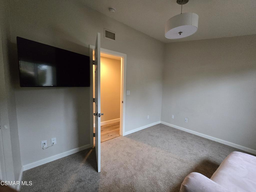 ParkOaks-524 - 1005372 - Residential Lease