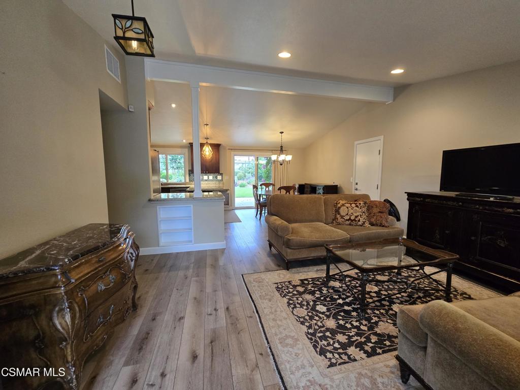 ParkOaks-524 - 1005372 - Residential Lease