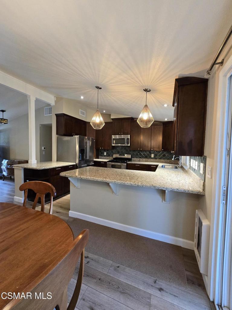 ParkOaks-524 - 1005372 - Residential Lease