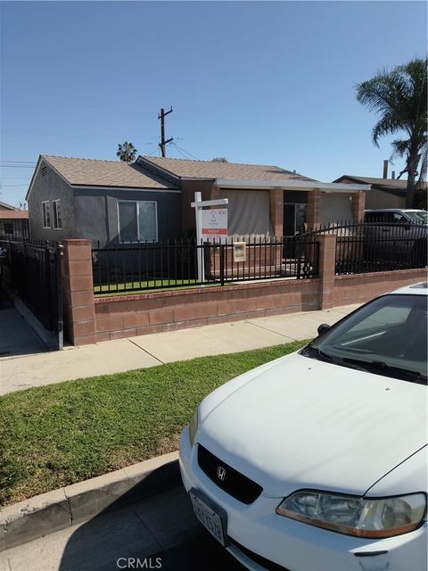 Photo of 14502 S Keene Avenue, Compton, CA 90220 (MLS # RS26042033)