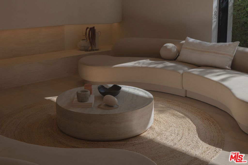 Photo of 17177 Adlon Road, Encino, CA 91436 (MLS # 25611847)