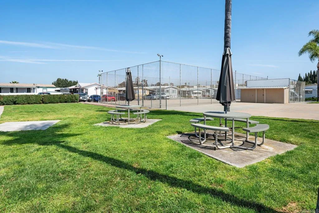 Oceanside, California 92057, United States, 4 Bedrooms Bedrooms, ,2 BathroomsBathrooms,Residential,Active,233369