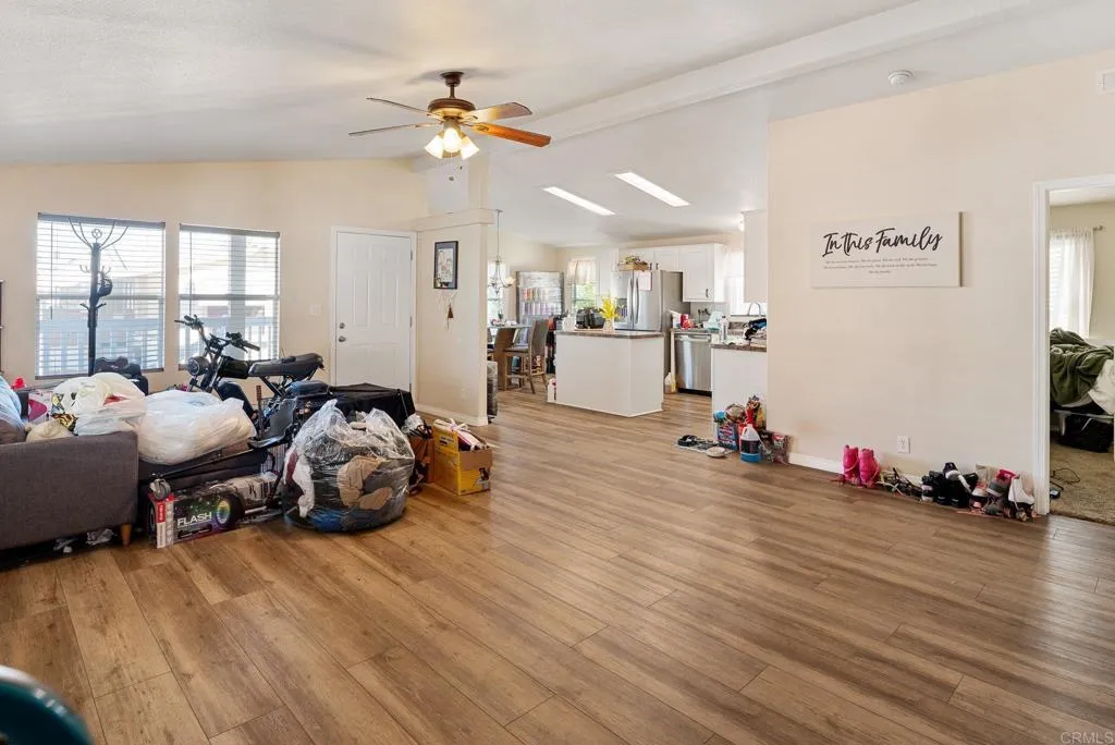 Oceanside, California 92057, United States, 4 Bedrooms Bedrooms, ,2 BathroomsBathrooms,Residential,Active,233369