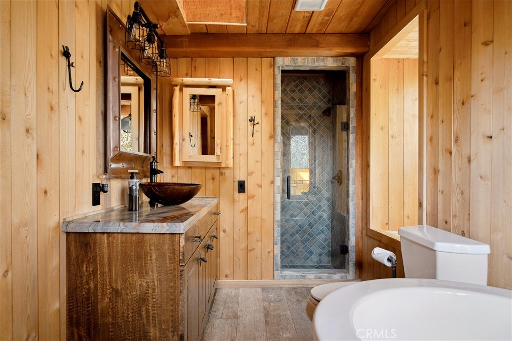 Arrowhead Woods (AWHW) - Residential