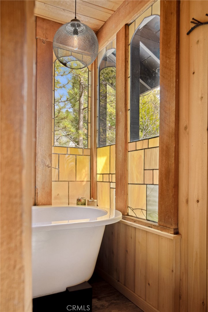 Arrowhead Woods (AWHW) - Residential
