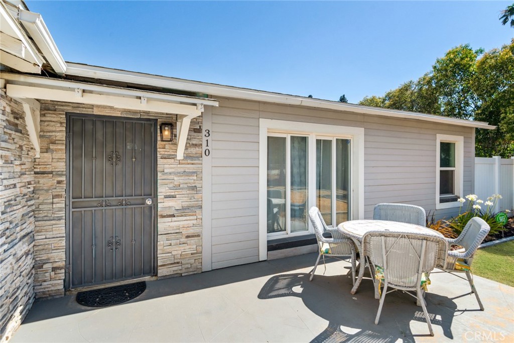 310 Santa Rita Place