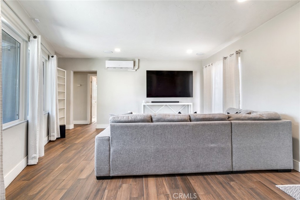 310 Santa Rita Place