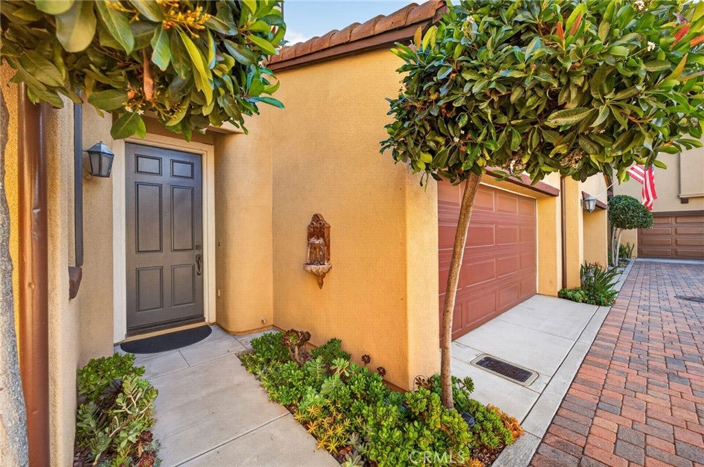 50 Paseo Verde