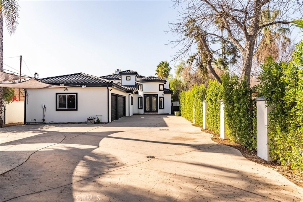 5157 Avenida Oriente