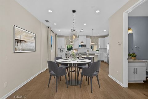 Photo of 14729 Sherman Way, Van Nuys, CA 91405 (MLS # SR25224893) Photo of 14729 Sherman Way, Van Nuys, CA 91405 (MLS # SR25224893)