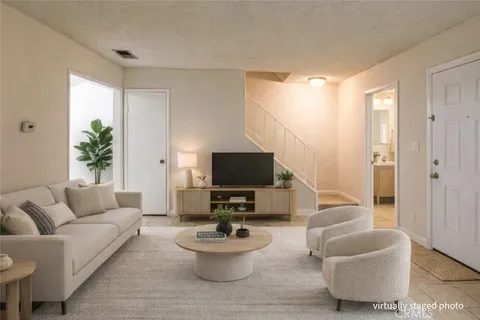 1043 E Huntington Dr Unit F, Monrovia, CA 91016 - MLS#: OC26003974