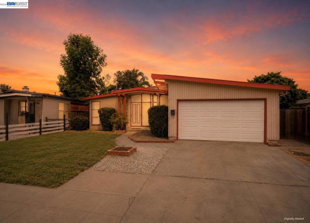 440 Rousseau St ST, Hayward CA 94544