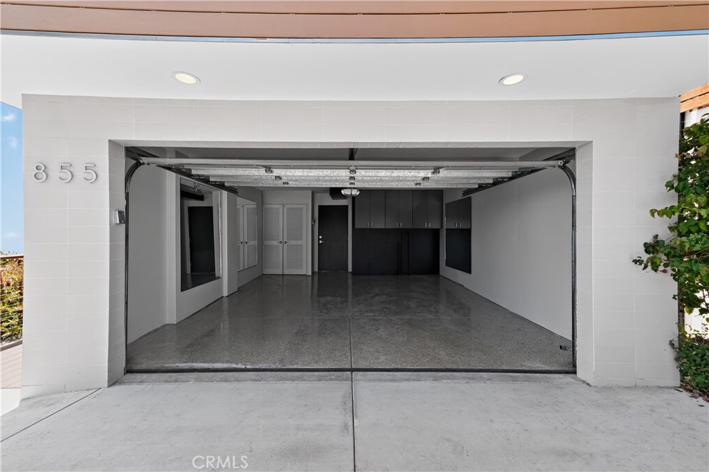 North Laguna (NL) - Residential Lease