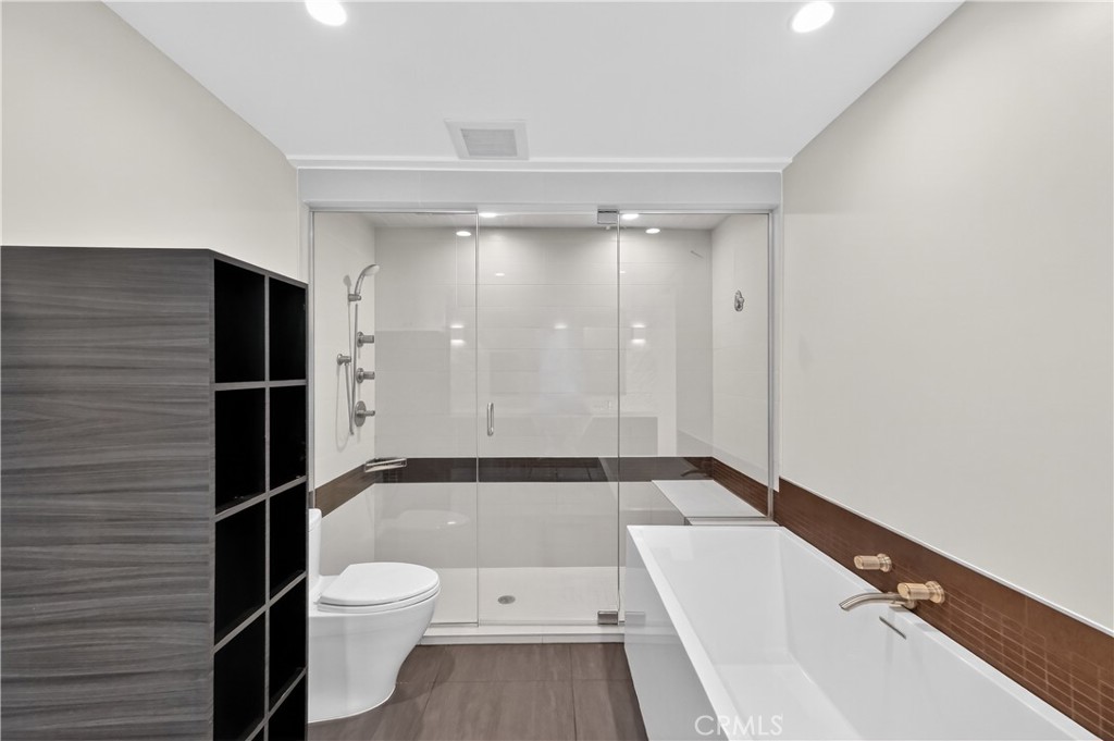 North Laguna (NL) - Residential Lease