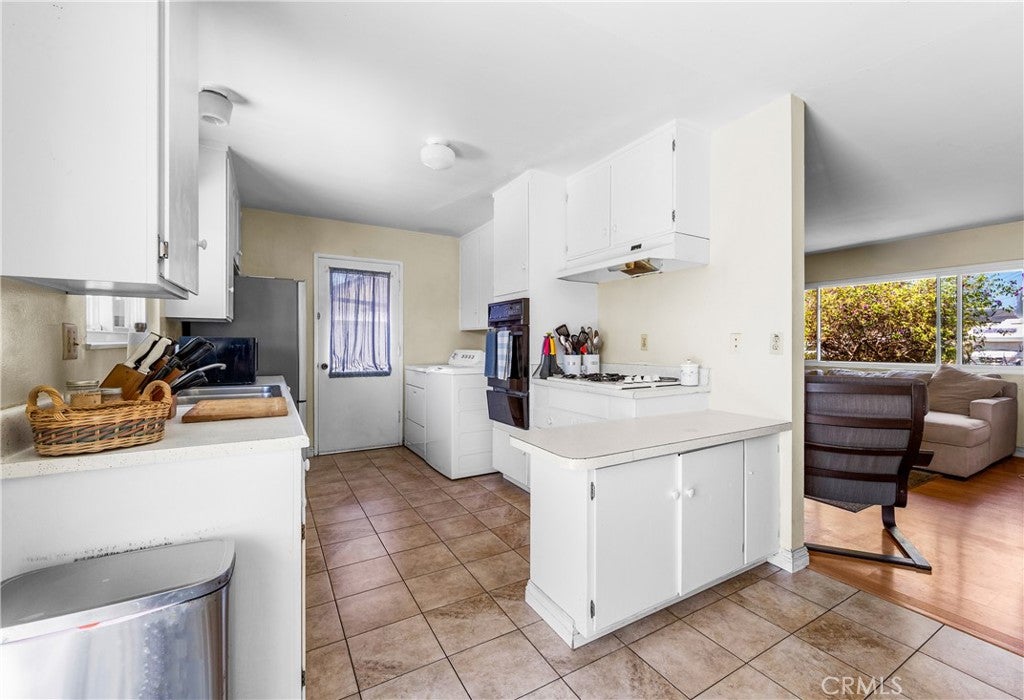5652 Harold Pl, Huntington Beach CA 92647 - Photo 11