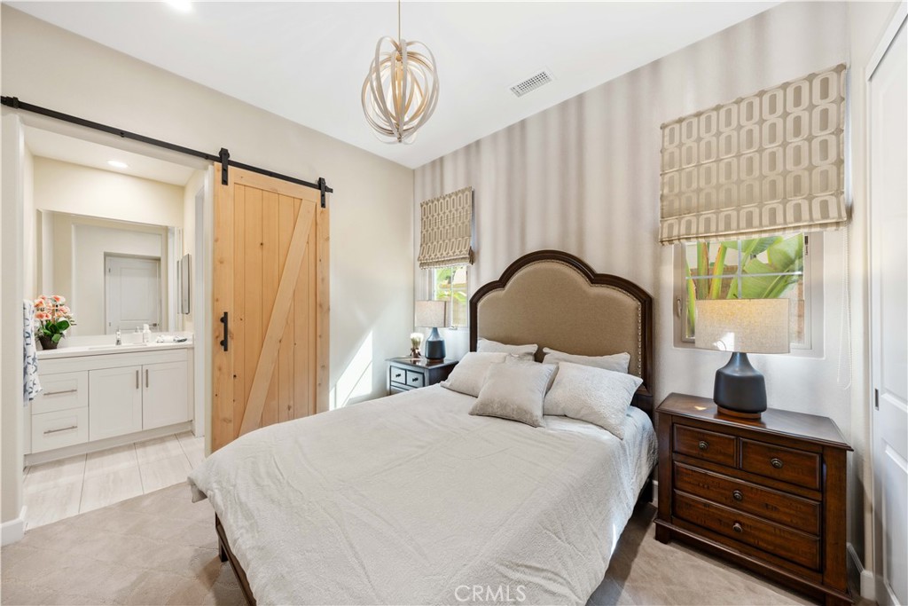 Varenna (OHVAR) - Residential