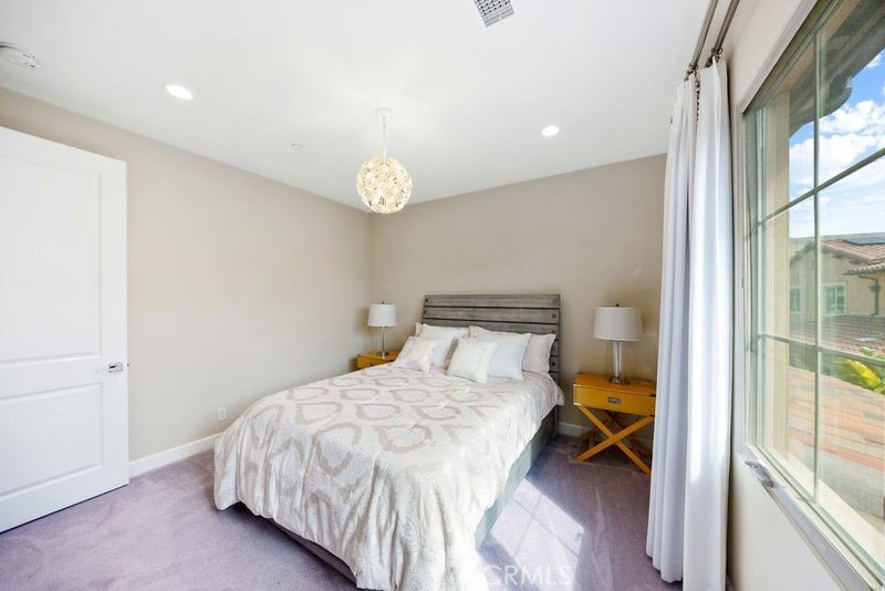 Varenna (OHVAR) - Residential