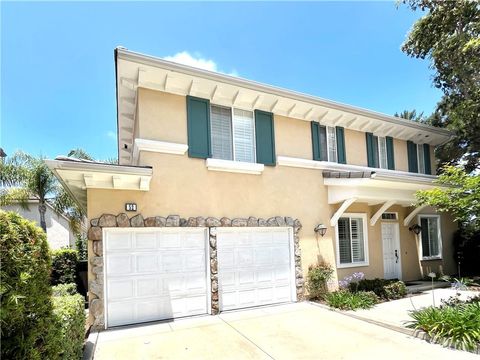 Photo of 52 Danbury Lane, Irvine, CA 92618 (MLS # OC25162770) Photo of 52 Danbury Lane, Irvine, CA 92618 (MLS # OC25162770)