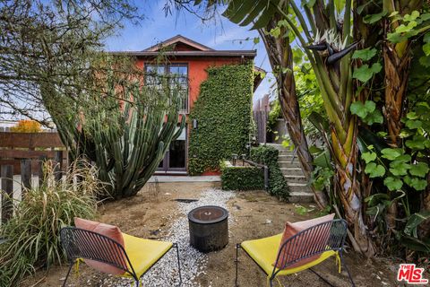 Photo of 818 N Avenue 52 Ave, Los Angeles, CA 90042 (MLS # 26672345)