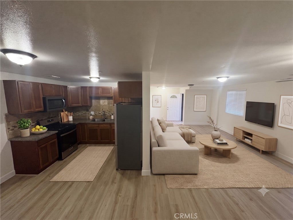 146 W 93rd
