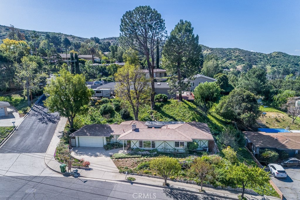 9780 Sombra Terrace