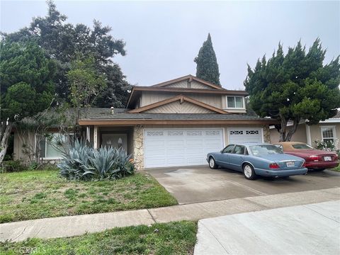 17215 Buttonwood Fountain Valley CA 92708