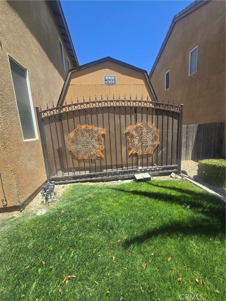 13736 Lark Court