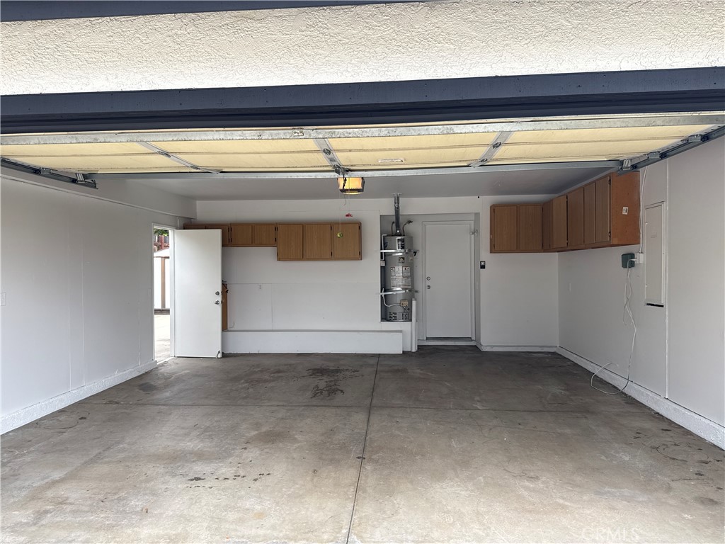 3529 N Live Oak